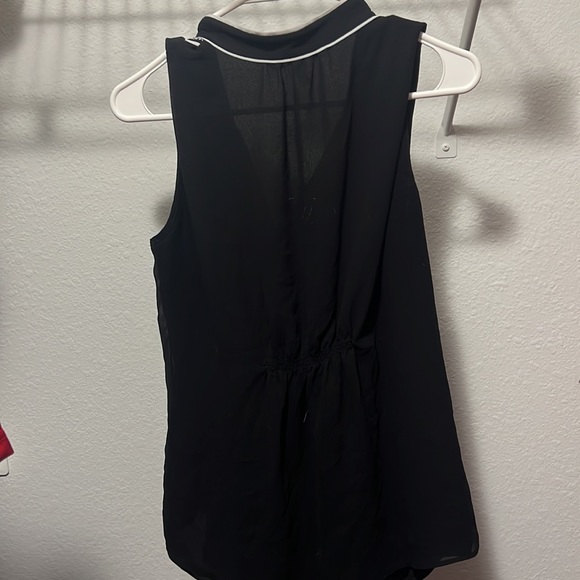 White House Black Market Work Tank - Picture 3 of 4